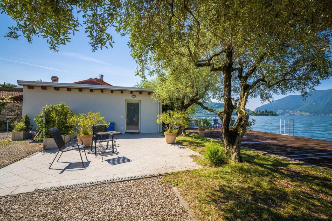 Direttamente Al Lago Apartments Marone Exteriör bild