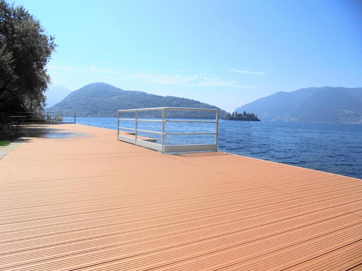Direttamente Al Lago Apartments Marone Exteriör bild