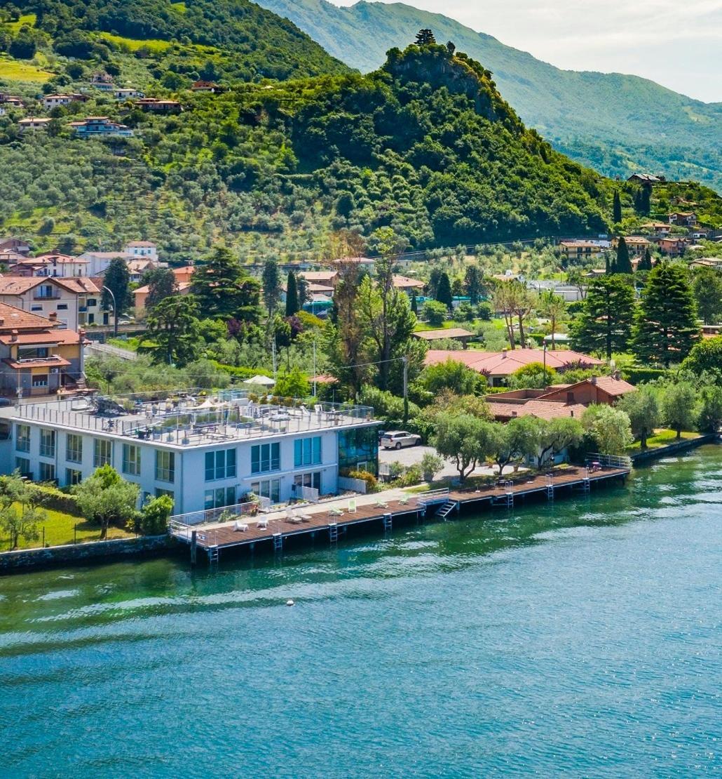 Direttamente Al Lago Apartments Marone Exteriör bild
