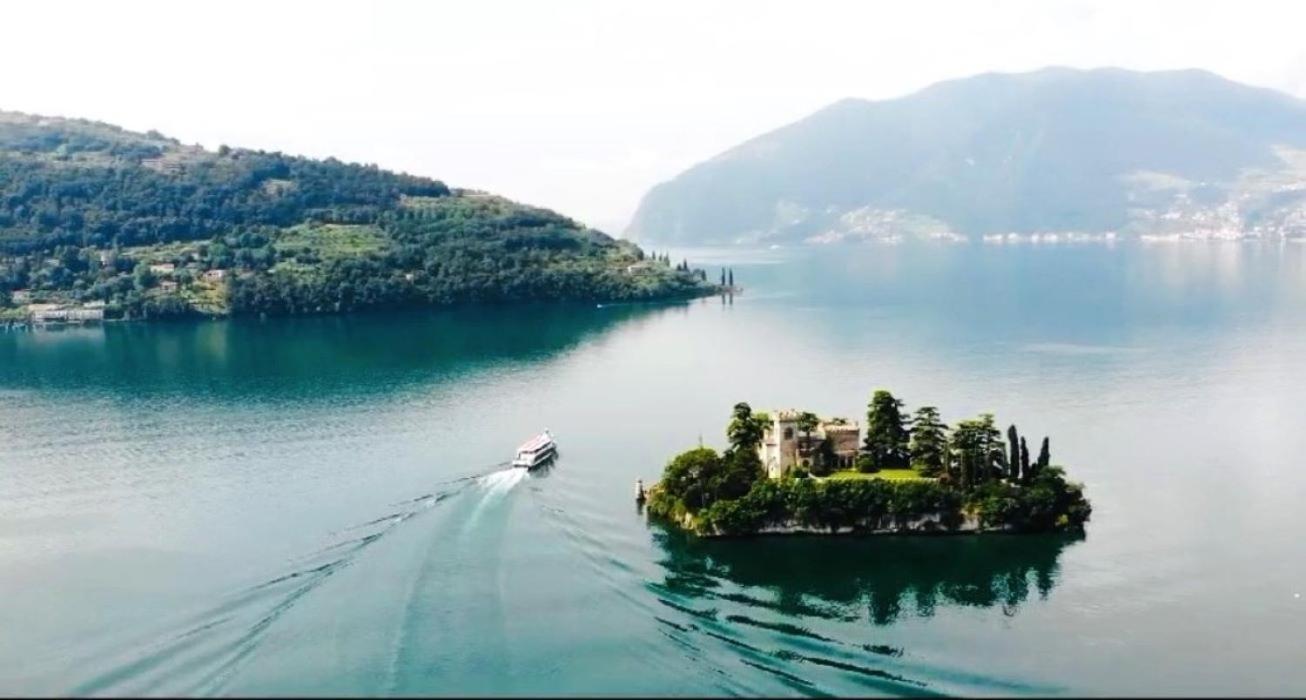 Direttamente Al Lago Apartments Marone Exteriör bild